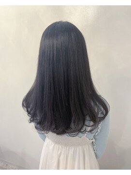 ビーハイブアヴェダ PARCO2店(BEHIVE AVEDA) ブルーブラック×ワンカール