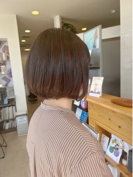 キュウヘアー(KYUU HAIR) ツヤが欲しい方にオススメ！マグネットカラー×ボブ