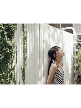 【西28丁目駅/駐車場有】気になる髪のハリコシは頭皮の保湿とマッサージでお悩みを解消していきましょう♪