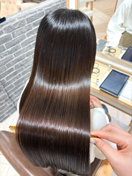 プラグ バイ ネオリーブ(plug by neolive) チェリーブラウン×髪質改善[髪質改善/縮毛矯正/韓国]A