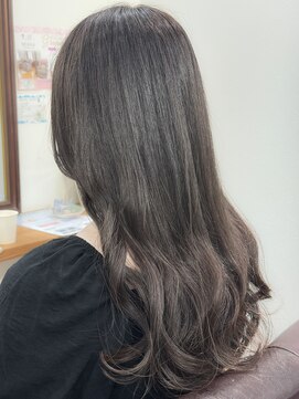 モアナ 逗子(MOANA) 秋のベージュ系カラー☆