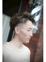 ラフカッターズZ 町田店 ツイストパーマ【町田/理容室/床屋/顔剃り/シェービング】