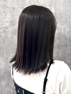 アルファ(alpha) 大人ガーリー/ダークアッシュ/似合わせカット/ミディアムレイヤ