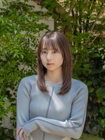 シンシ(Cinci)&nbsp;ツヤ感セミロング