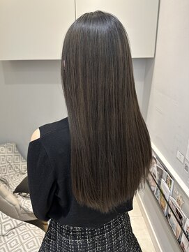 ネオリーブギンザ 銀座店(Neolive GINZA) グレージュヘア/カットカラー/銀座駅