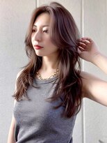 スターズ 柏(STARS)&nbsp;チェリーブラウン センター分け レイヤーカット 透明感カラー