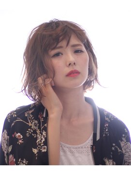 カットハウス ルーシーズ(CUT HOUSE RUCY'S) セミウェットパーソナルカラーで自然に可愛く！