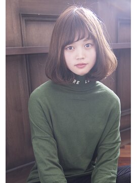 ラ フォルム(La forme) 柔らかさが可愛い小顔ボブ