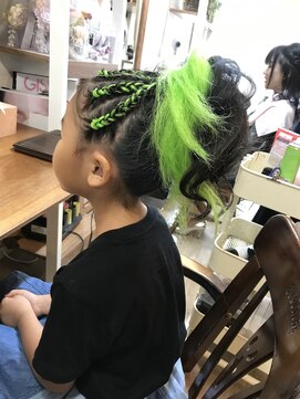ロカット サロン(Roquat Salon) コーンロウキッズヘアアレンジ【ヘアセット 立川/立川南/浴衣】