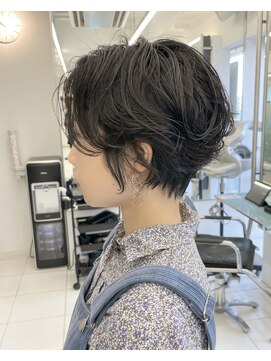 トニーアンドガイ 広尾店(TONI & GUY) ゆるふわパーマの大人ショート