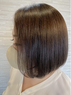 ラシクベル(Lashiku Belle) 前下がりボブ