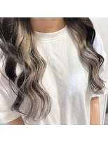 フツーロ 栄(FUTURO) プルエクステ