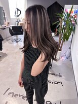 キング 枚方店(K!ng)&nbsp;【枚方、高槻、梅田】ホワイトハイライト