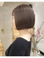 ローレン(LOREN)&nbsp;ミルクティーベージュぷつっとボブケアブリーチ 梅田