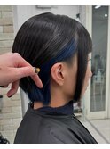 ツーブロックショートブルーインナーカラー