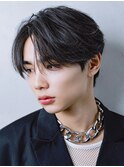 20代/30代/フェザーショート/刈り上げセンターパート/