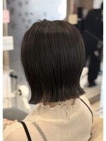 フィガロリビュート(figaro Ribute) 切りっぱなしボブ