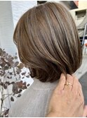 大人かわいいハイライト小顔前下がり丸みショート韓国ボブ