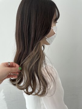 アライブ キチジョウジ(ALIVE Kichijoji) 韓国風インナーカラー×ベージュ