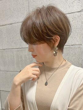 髪質改善と縮毛矯正の専門店 サンティエ(scintiller) 大人綺麗な小顔襟足スッキリショートボブ　30代40代50代