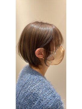 ジーナ 流山おおたかの森(Zina) ショートボブ×韓国風顔まわり