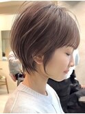 大人可愛い20代30代40代50代丸みショート耳掛けショートボブ