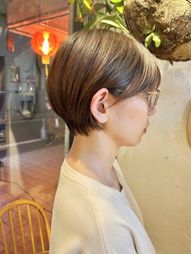 ロジエ(ROSIER) ベージュショートボブ前髪あり