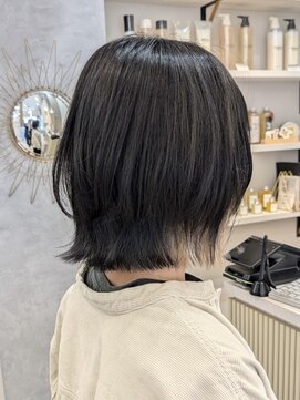 ポジ(poji) ミディアム　ミディアムレイヤー　セミディ　地毛風カラー