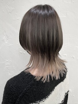 トーキョー オタクヘアー(TOKYO OTAKU HAIR) ミディアムウルフ×インナーカラー