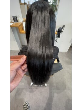 ローゼル(roselle) 美髪黒髪ストレートロング