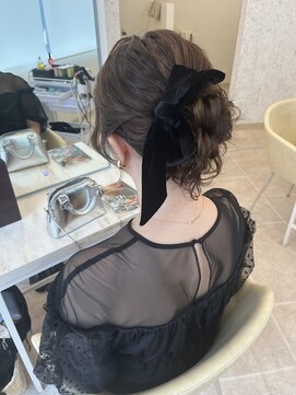 ディティカ ルーク(Dityca luk) かわいいミドルアップスタイル