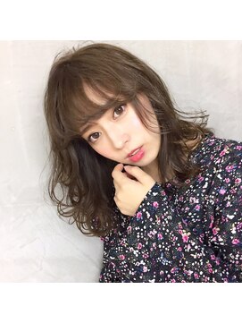 ヘアーデザイン ディードット ウル(D. ulu) 無造作ミディアム