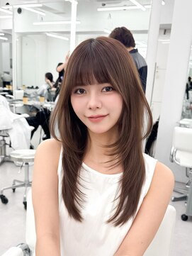 アマトウキョウスマートサロン(AMA TOKYO×Smart Salon) くびれレイヤー/顔まわりカット/くびれ巻き/レイヤーカット