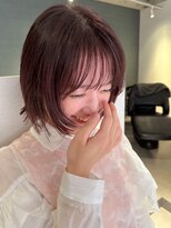 アム(amu)&nbsp;レイヤーボブ/ボブレイヤー/くびれボブ/カシスカラー
