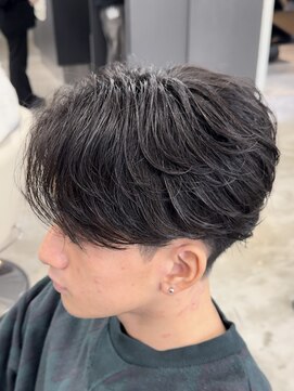 エデアンルクラ 下通(EDEAN Leclat) 熊本 フェザーパーマ ニュアンス 毛流れ MEN'S HAIR