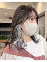 ロシェ 横浜店(loche)&nbsp;大人ガーリー×ミディアムレイヤーカット×ダークアッシュ横浜駅