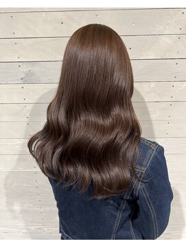 ルノン フィージュ(LUNON fieju) 黒髪クラゲヘアーオリーブグレー小顔ココアベージュ