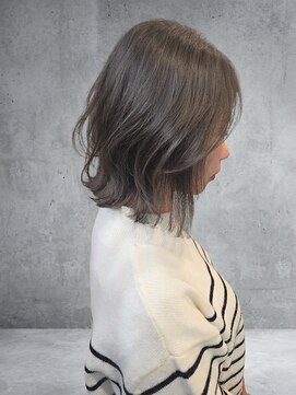 ピース バイ シータ(PEACE by CITA) 【アキヒロ】透明感グレージュくびれミディアムレイヤーボブ