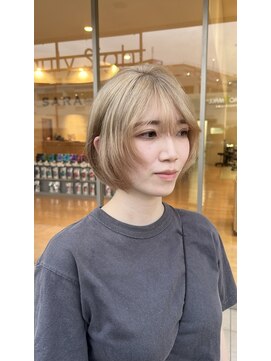 サラ ビューティ サイト 春日(SARA Beauty sight) 透明感ミルクティーベージュ