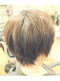 軽やかなショートスタイル