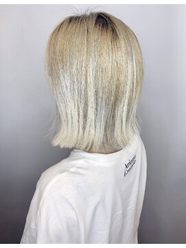 ソース 天王寺(SOURCE) 【SOURCE】ホワイトグラデーション