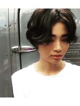 ヘアーラウンジ エゴ(Hair Lounge EGO) センターパートでふんわりミディ 武蔵新城美容室EGO松波光男