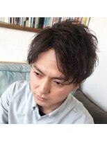 ハンズ(HANDs)&nbsp;センターパートのマッシュスタイル