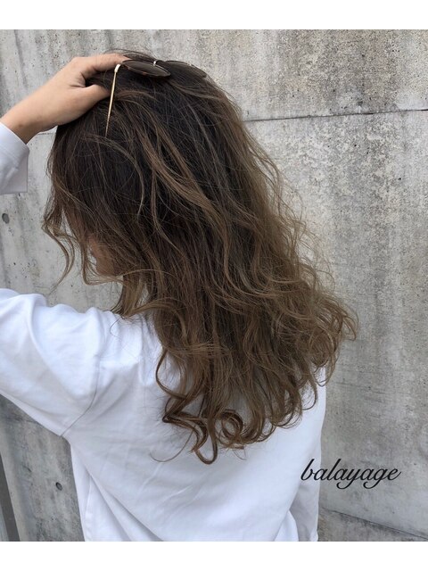 [+1unluke]2022-SS/海外セレブ風×balayage×cashmere Gray