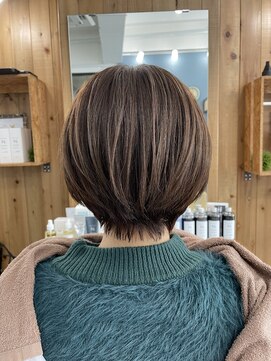 キングダム(KING DUMB) 小顔補正立体カット