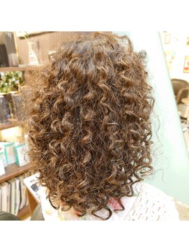 マーマレードスカイ(hair Marmalade Skies) ツイストスパイラルパーマ