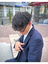 ザ ワンアンドオンリー シズオカ(The one and only. Shizuoka) 波巻きパーマ