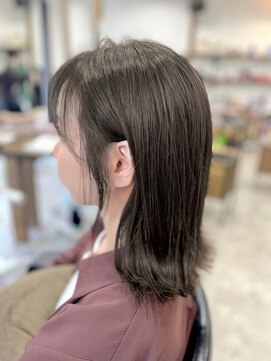 アンジュールヘアーワークス(1//jour hairworks) 冬におすすめ根元が目立ちにくいブルージュグラデーション