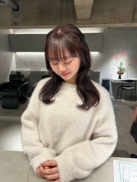 リール(rire) デザインカラーレイヤーカットウェットヘア夏オリーブベージュ