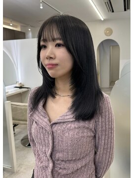 ネモネ バイ ミリー 梅田茶屋町(nemone by milly) レイヤーカット×ダークグレー